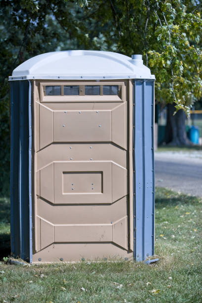 Best Luxury portable toilet rental  in Grantsburg, WI